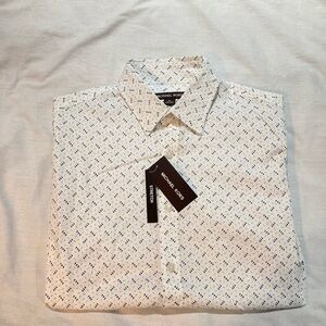 Men’s Michael Kors Resort Button down shirt! Size large, NWT! $89.50!